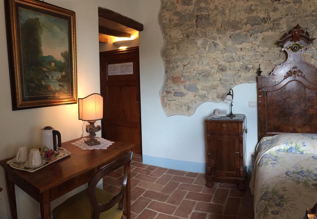 Agriturismo Podere Alberese Asciano Bagian luar foto