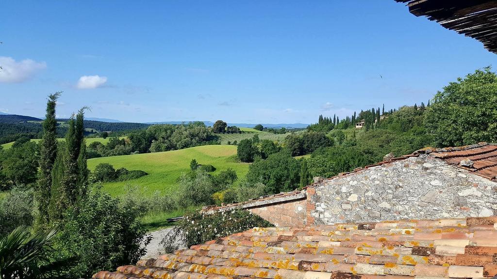 Agriturismo Podere Alberese Asciano Bagian luar foto