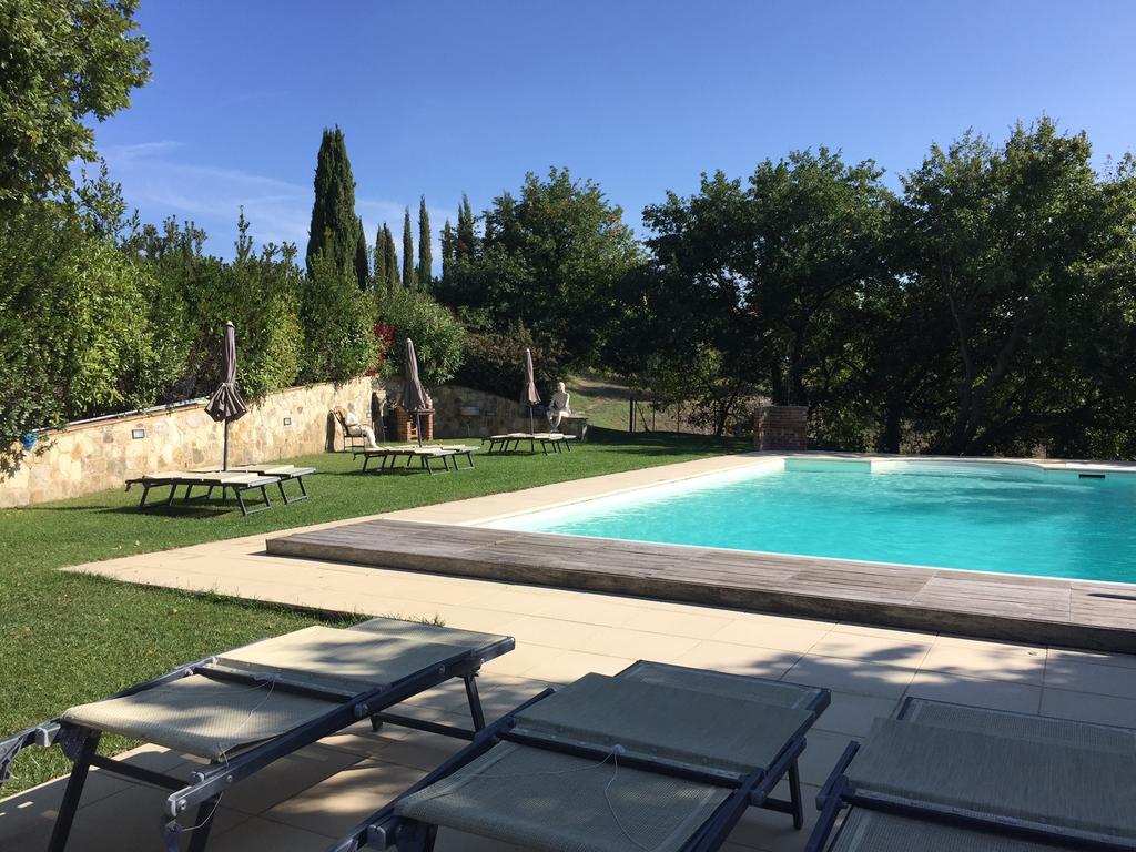 Agriturismo Podere Alberese Asciano Bagian luar foto